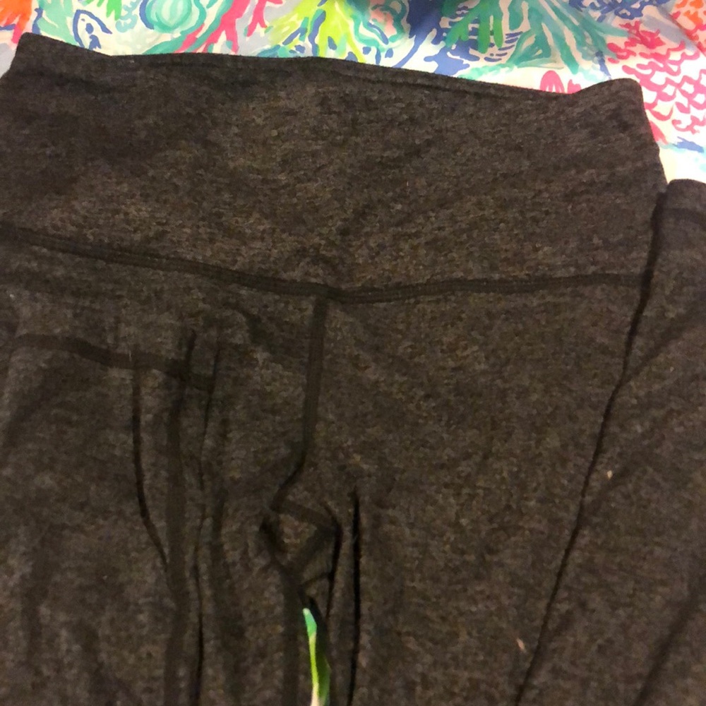 Yogalicious dark gray yoga ankle pants